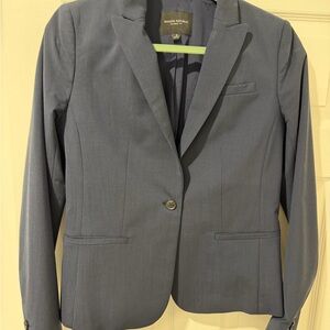Banana Republic Navy Pant Suit (fits like size 4) blazer size 4 pants size 6